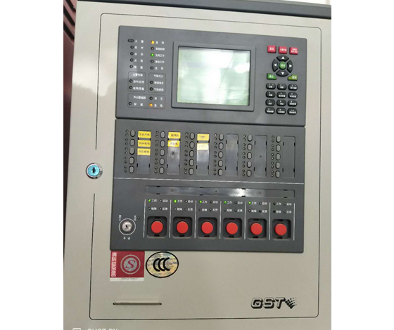 ���������C��ʾ�𾯼����ϵ�̎������